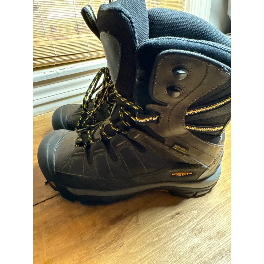 Keen Summit County Mens 9 Waterproof Insulated Winter Hiking Boots 1002646 Black